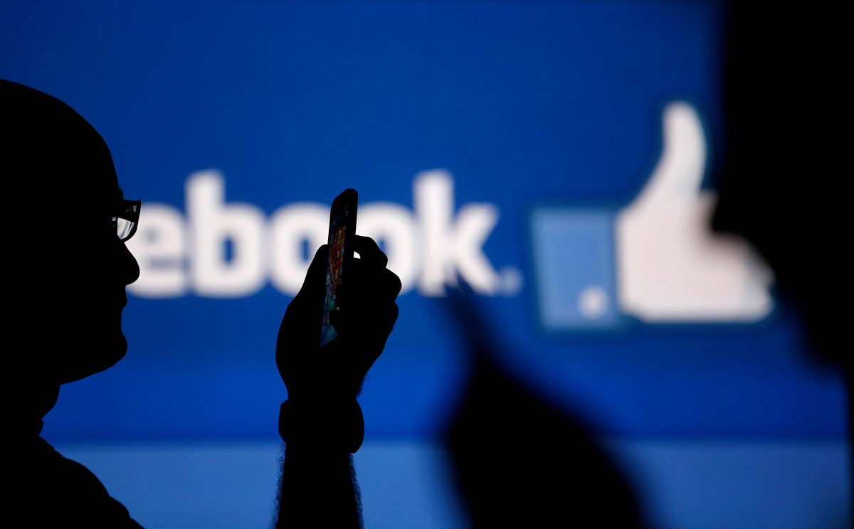 facebook taxes for bloggers