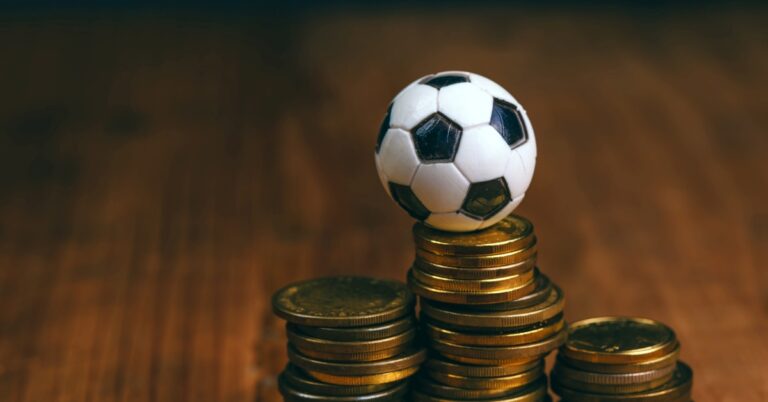 Legal bookmakers in Russia are raising the audience