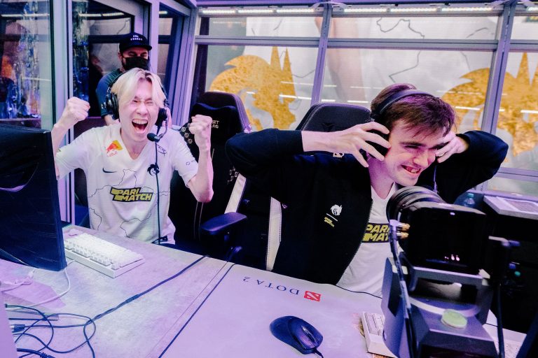 Team Spirit победили в международном турнире по киберспорту